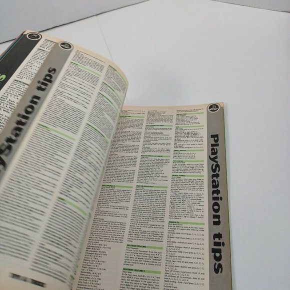 Tips & Tricks Magazine Spiderman Issue 88 June 2002 Video Game Tips *MINOR WEAR* - Picture 7 of 14